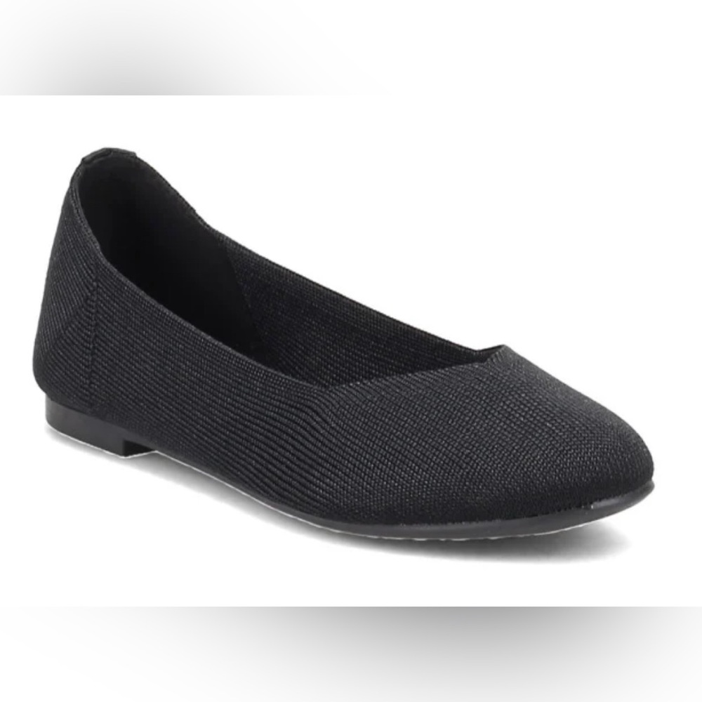 Mia Shoes Girls Kandi Ballet Flat. NWT